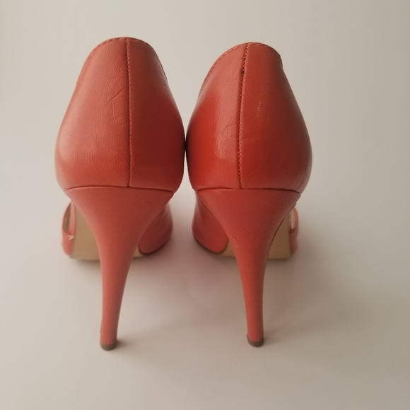 Colin Stuart | Burnt Orange Pointed Pumps - Picture 4 of 8